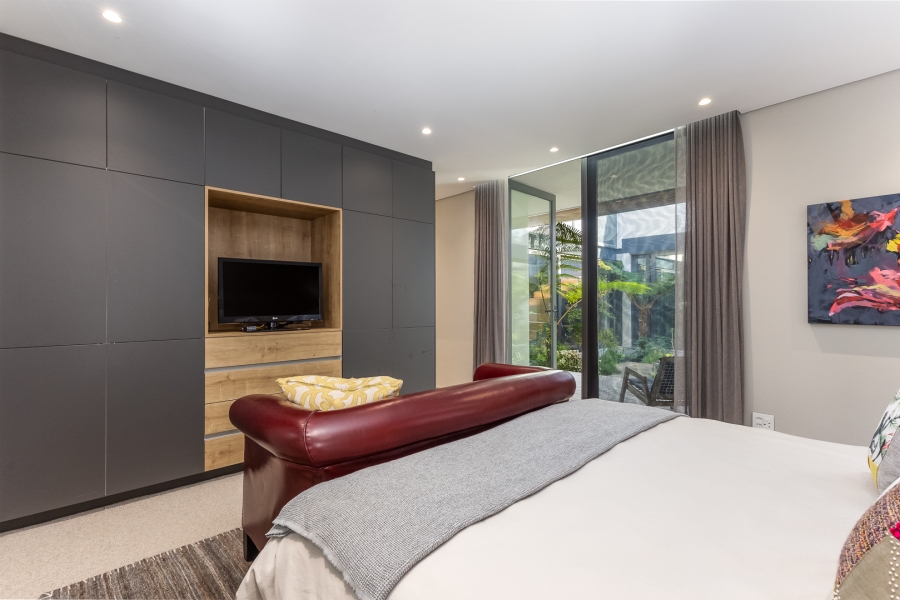 4 Bedroom Property for Sale in Pearl Valley at Val de Vie Western Cape